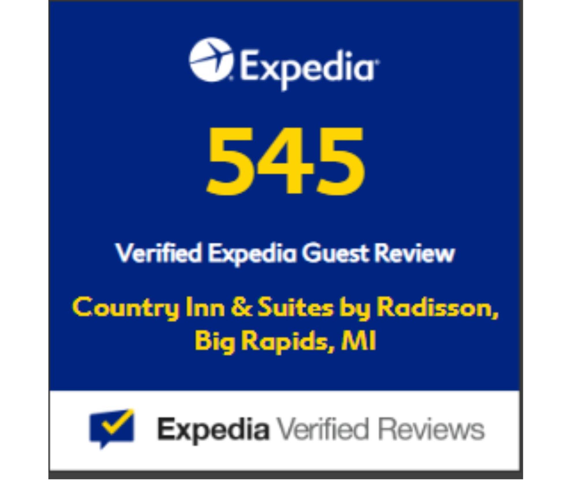 Country Inn & Suites By Radisson, Big Rapids, Mi Exterior photo